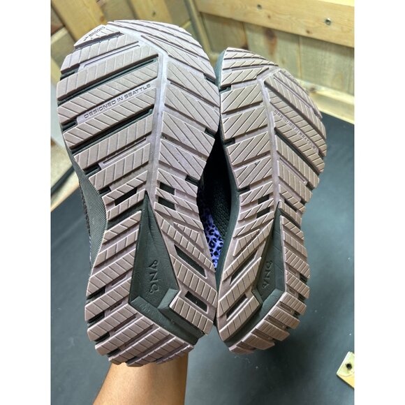 Brooks Revel 5 Womens Running Shoes 6.5 Black & Purple Leopard Print Mesh Lightw - Picture 9 of 9